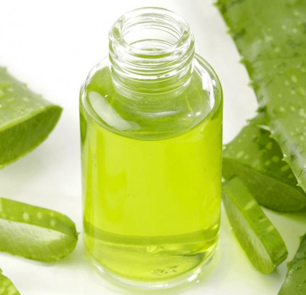 Aloe ile yüz cildinin gençleştirilmesi için çok bileşenli maskeler
